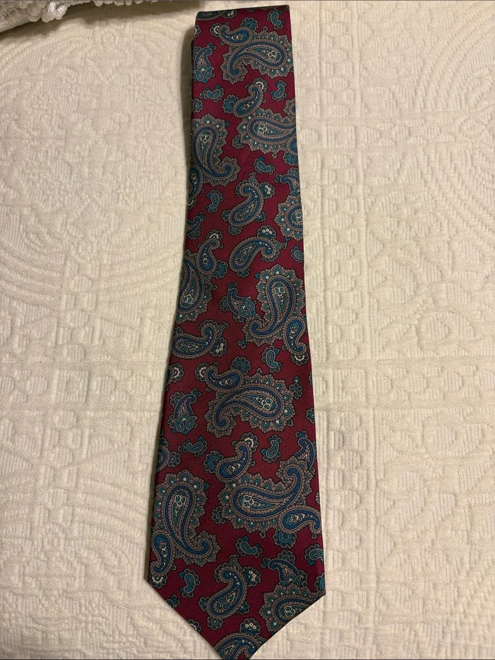 Dior Men’s Maroon Tie with Blue Paisley Motif